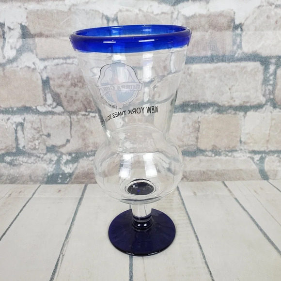 Bubba Gump Collectable Glass New York  Times Square - Picture 4 of 11